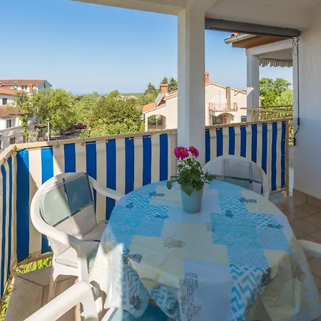 Apartment Zlata Mit Schoenem Aussblick Porec